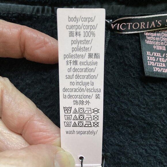 Victoria's Secret‎ Black Plush Robe, Size XL, Fleece Cozy Belt Logo Pockets NEW - Picture 11 of 11